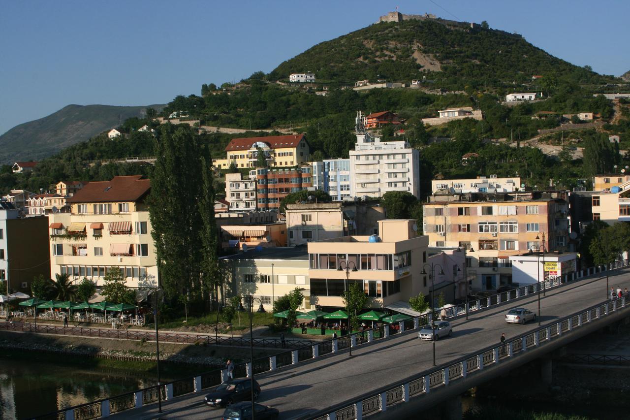 Hotel Siklad Lezhe Luaran gambar